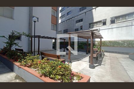 Apartamento à venda com 73m², 2 quartos e 1 vagaÁrea comum