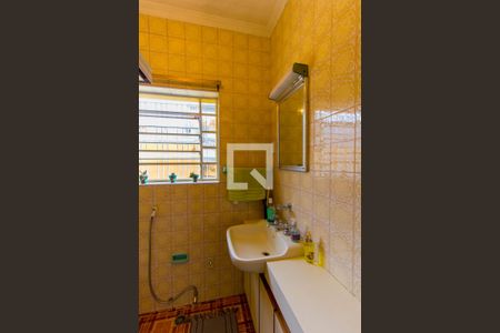 Casa à venda com 105m², 2 quartos e 3 vagas Casa à venda com 105m², 2 quartos e 3 vagasBanheiro 2