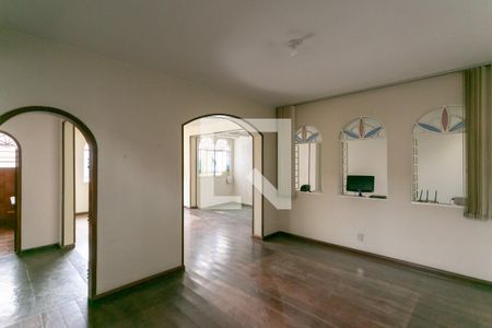 Sala de casa para alugar com 4 quartos, 440m² em Mangabeiras, Belo Horizonte