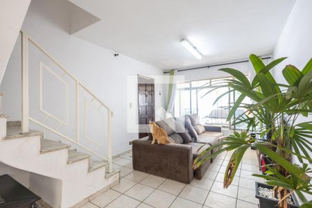 Sala de casa à venda com 3 quartos, 121m² em Vila Carrao, São Paulo