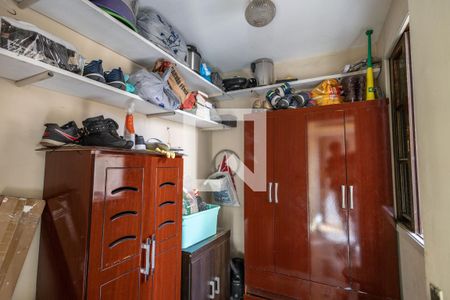 Casa à venda com 121m², 3 quartos e 2 vagasQuarto de Serviço