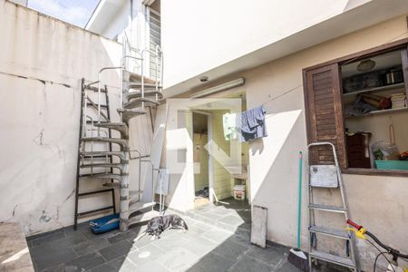 Casa à venda com 121m², 3 quartos e 2 vagasÁrea de Serviço