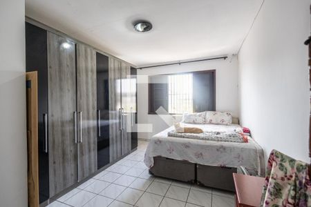 Casa à venda com 121m², 3 quartos e 2 vagasSuite