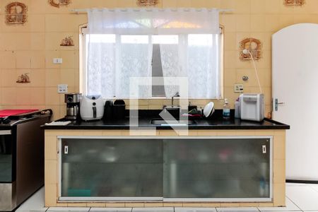 Casa para alugar com 250m², 3 quartos e 6 vagas Casa para alugar com 250m², 3 quartos e 6 vagasCopa e Cozinha