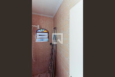 Casa para alugar com 250m², 3 quartos e 6 vagas Casa para alugar com 250m², 3 quartos e 6 vagasBanheiro de Serviço