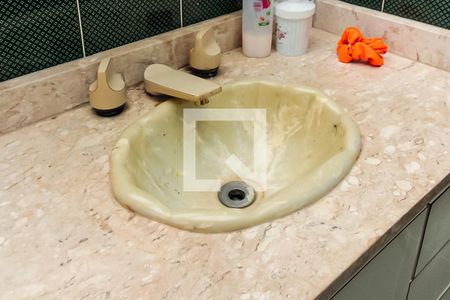 Casa para alugar com 250m², 3 quartos e 6 vagas Casa para alugar com 250m², 3 quartos e 6 vagasBanheiro Social