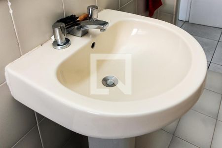 Casa para alugar com 250m², 3 quartos e 6 vagas Casa para alugar com 250m², 3 quartos e 6 vagasBanheiro do Quarto 1 - Suíte