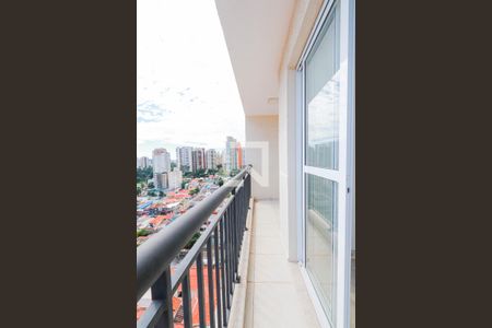 Apartamento à venda com 66m², 3 quartos e 2 vagasVaranda - Quarto 1