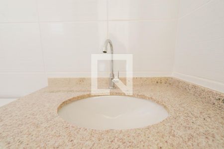 Apartamento à venda com 66m², 3 quartos e 2 vagasBanheiro - Suíte