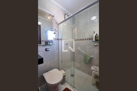 Apartamento à venda com 106m², 3 quartos e 2 vagasBanheiro do Quarto 1 - Suíte