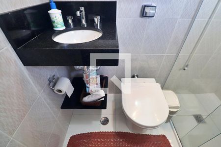 Apartamento à venda com 106m², 3 quartos e 2 vagasBanheiro do Quarto 1 - Suíte