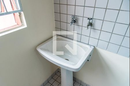 Apartamento à venda com 67m², 3 quartos e 1 vagaÁrea de serviço