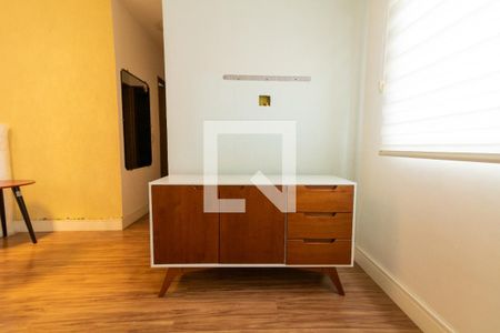 Sala de apartamento para alugar com 2 quartos, 80m² em Jardim Belém, São Paulo