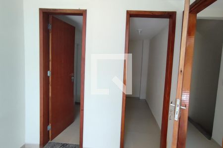 Casa de condomínio para alugar com 100m², 3 quartos e 1 vaga Casa de condomínio para alugar com 100m², 3 quartos e 1 vagaBanheiro e Closet da Suite 2 - 2º Pav