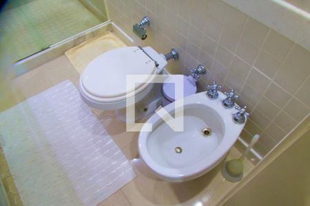 Apartamento à venda com 540m², 4 quartos e 3 vagasSuíte banheiro 