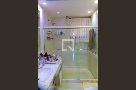 Apartamento à venda com 540m², 4 quartos e 3 vagasSuíte banheiro 