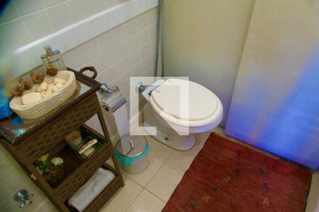 Apartamento à venda com 540m², 4 quartos e 3 vagasBanheiro social 