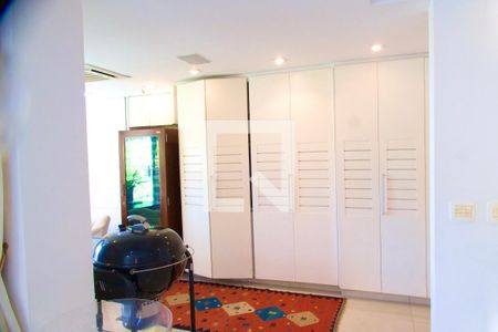 Apartamento à venda com 540m², 4 quartos e 3 vagasSala 