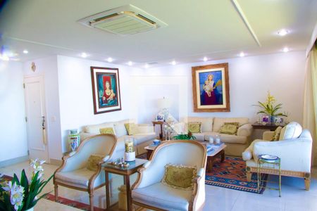 Apartamento à venda com 540m², 4 quartos e 3 vagasSala