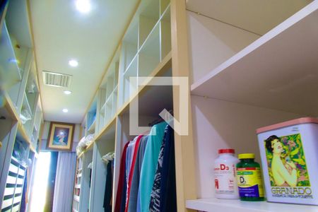 Apartamento à venda com 540m², 4 quartos e 3 vagasSuíte closet 