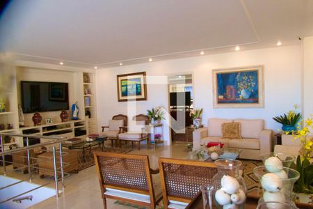 Apartamento à venda com 540m², 4 quartos e 3 vagasSala 