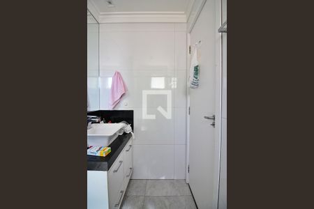 Apartamento à venda com 103m², 2 quartos e 2 vagasBanheiro do Quarto 2 - Suíte
