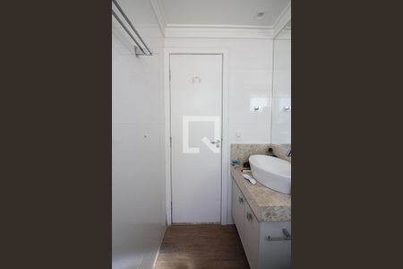 Apartamento à venda com 103m², 2 quartos e 2 vagasBanheiro do Quarto 1 - Suíte