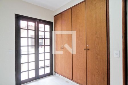 Quarto 1 de casa de condomínio à venda com 2 quartos, 83m² em Parque Sao Domingos, São Paulo