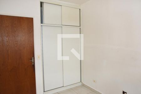 Apartamento à venda com 78m², 3 quartos e 1 vagaQuarto 2