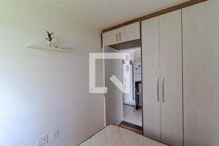 Apartamento à venda com 54m², 2 quartos e 1 vagaQuarto 02