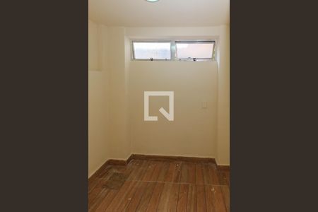 Apartamento para alugar com 65m², 2 quartos e 1 vaga Apartamento para alugar com 65m², 2 quartos e 1 vagaCloset