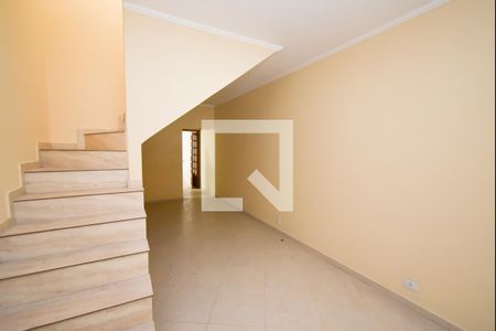 Sala de casa para alugar com 3 quartos, 120m² em Jardim Guanca, São Paulo