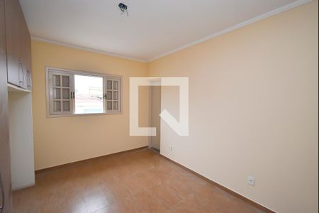 Suíte  de casa para alugar com 3 quartos, 120m² em Jardim Guanca, São Paulo