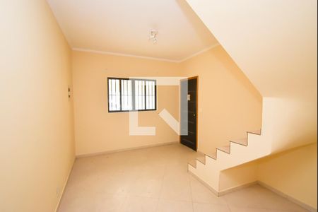 Sala de casa para alugar com 3 quartos, 120m² em Jardim Guanca, São Paulo