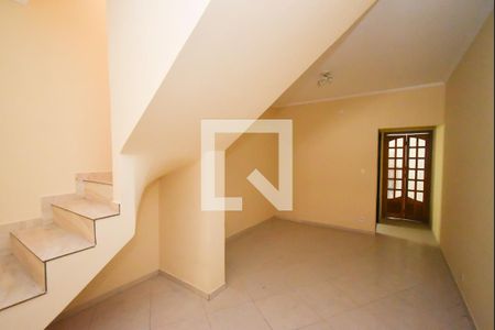 Sala de casa para alugar com 3 quartos, 120m² em Jardim Guanca, São Paulo