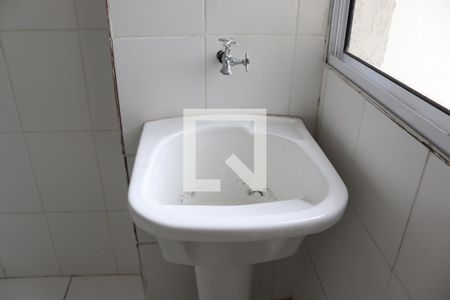 Apartamento para alugar com 64m², 3 quartos e 1 vagaÁrea de Serviço
