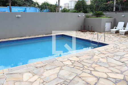 Apartamento para alugar com 64m², 3 quartos e 1 vagaÁrea comum - Piscina