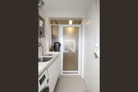 Apartamento à venda com 72m², 2 quartos e 1 vagaÁrea de Serviço