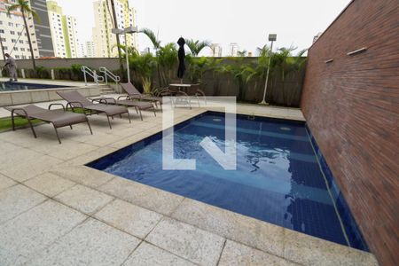 Apartamento à venda com 72m², 2 quartos e 1 vagaPiscina