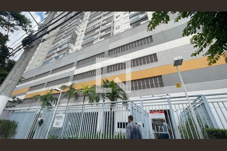 Apartamento à venda com 72m², 2 quartos e 1 vagaFachada do Prédio