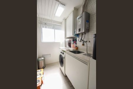 Apartamento à venda com 72m², 2 quartos e 1 vagaÁrea de Serviço