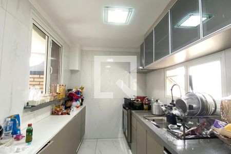 Apartamento à venda com 125m², 2 quartos e 2 vagasCozinha