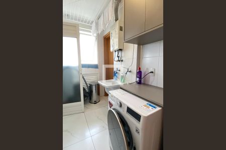 Apartamento à venda com 125m², 2 quartos e 2 vagasÁrea de Serviço