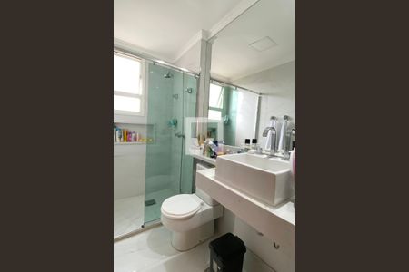 Apartamento à venda com 125m², 2 quartos e 2 vagasBanheiro da Suíte 1