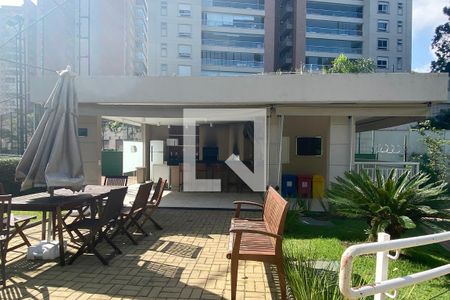 Apartamento à venda com 125m², 2 quartos e 2 vagasChurrasqueira
