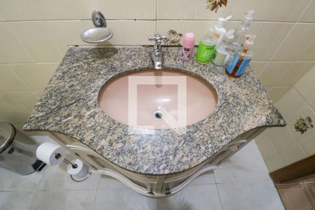 Casa para alugar com 350m², 5 quartos e 2 vagas Casa para alugar com 350m², 5 quartos e 2 vagasBanheiro