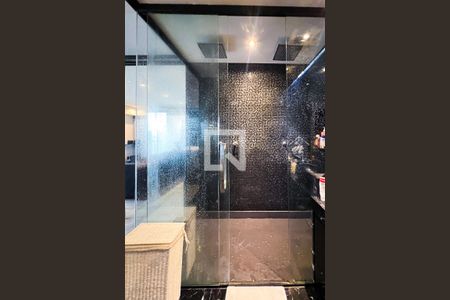 Apartamento à venda com 100m², 1 quarto e 2 vagasBanheiro da Suíte