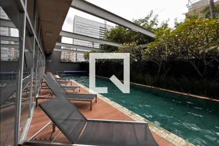 Apartamento à venda com 100m², 1 quarto e 2 vagasPiscina