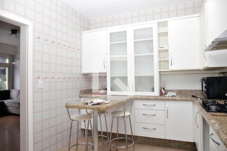 Apartamento à venda com 114m², 3 quartos e sem vagaCozinha