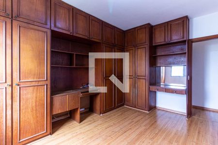 Apartamento à venda com 101m², 3 quartos e 1 vagaQuarto 2